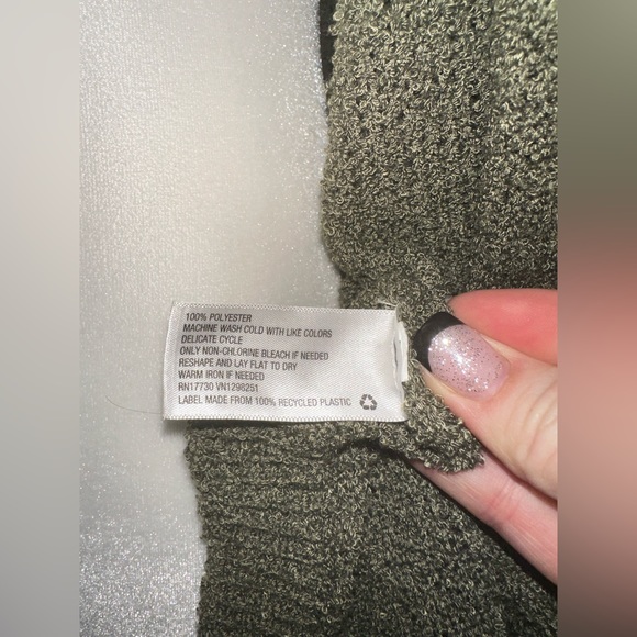 Olive Green Cardigan/Sweater - Picture 5 of 5